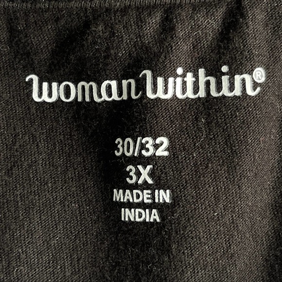 Woman Within Tunic Top Womens Plus Size 3X Black White Embroidered 3/4 Sleeve - Picture 5 of 11